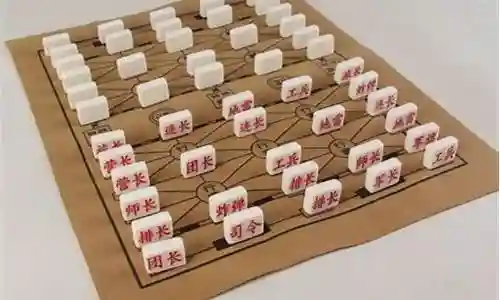 下面，我将以我的观点和见解来回答大家关于军棋阵容怎么搭配的问题，希望我的回答能够帮助到大家。现在，让我们开始聊一聊军棋阵容怎么搭配的话题。