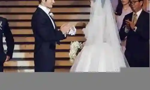 大家好，今天我想和大家分析一下“明星求婚阵容搭配女演员”的优缺点。为了让大家更好地理解这个问题，我将相关资料进行了整合，现在就让我们一起来分析吧。