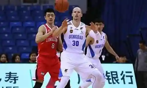 吉林男篮阵容很强吗