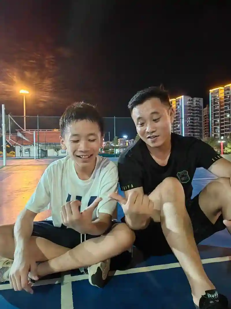 父子阵容羽球插图