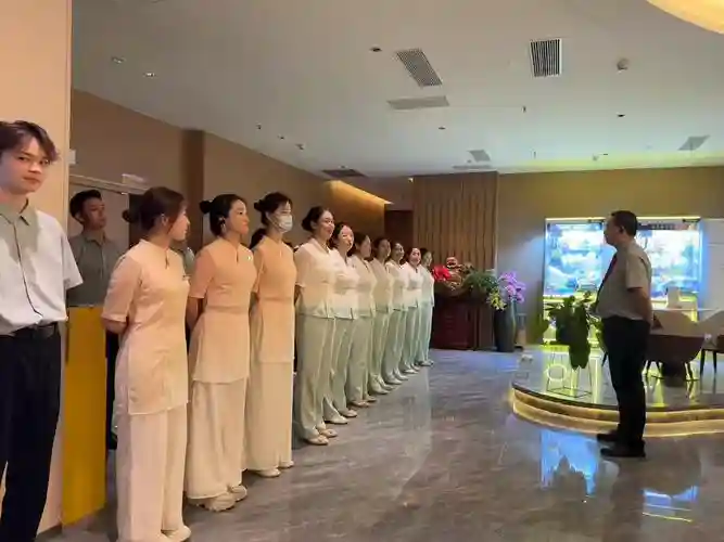 足浴技师阵容搭配