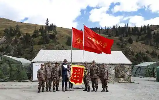 红色利剑阵容