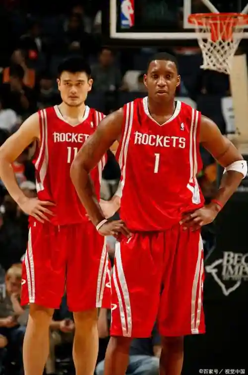 伦纳德搭配姚明阵容插图 伦纳德搭配姚明阵容插图